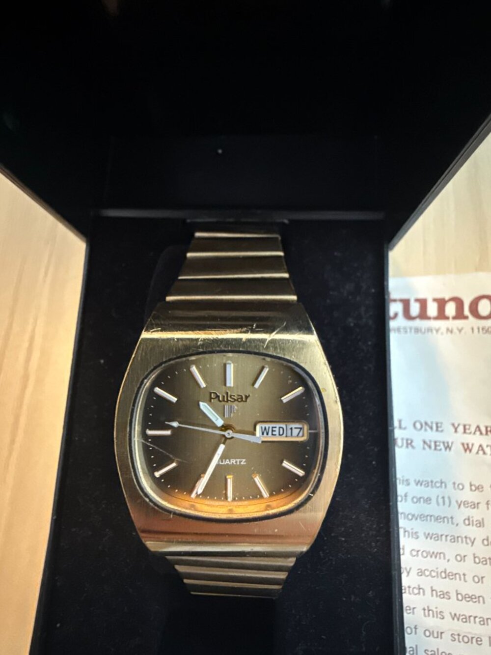 Vintage 1980 Pulsar Quartz Gold Tone Watch Day Date Box Fortunoff Receipt Y863